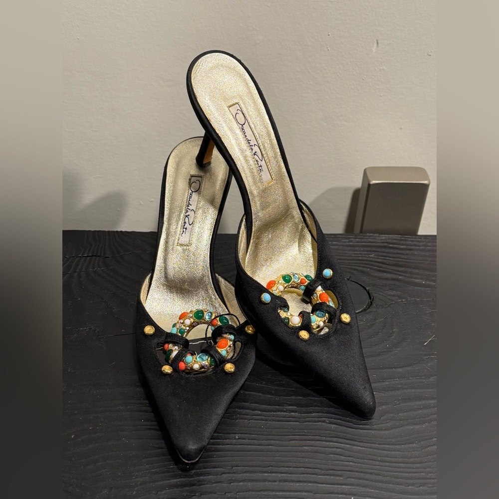 Authentic Vintage Oscar de la Renta Jeweled Mules